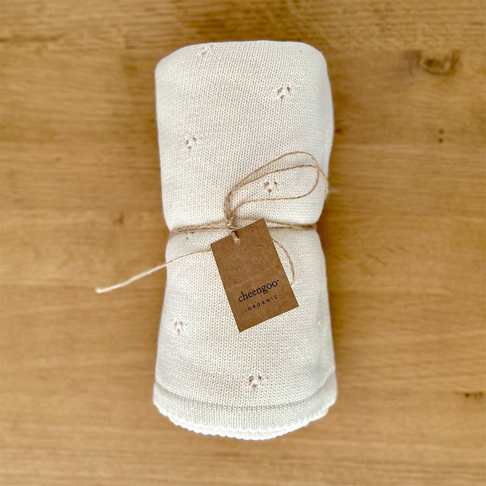 organic cotton Rolled-up beige baby blanket 